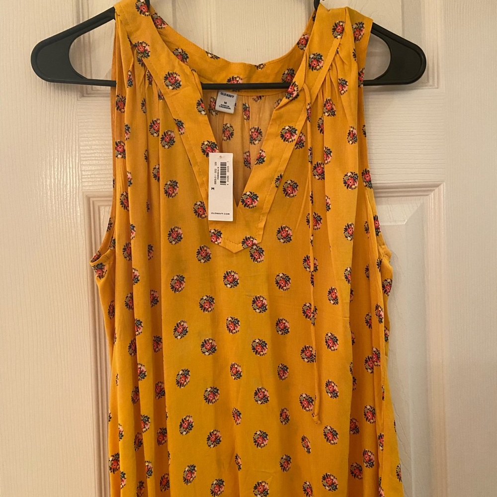 Old Navy Tops